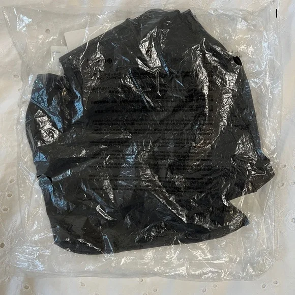 Lululemon Jacket - Picture 8 of 8